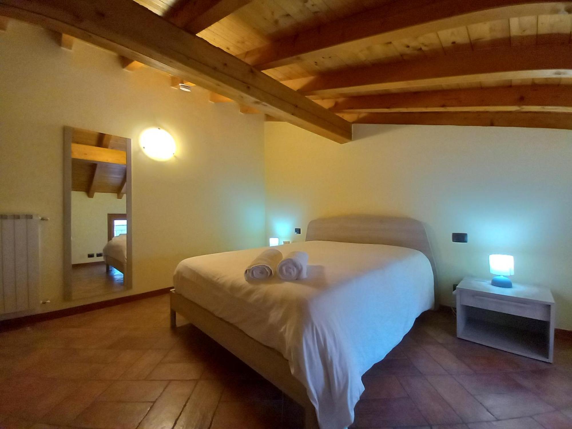 Casa Vacanze Tania Somendenna Exteriér fotografie