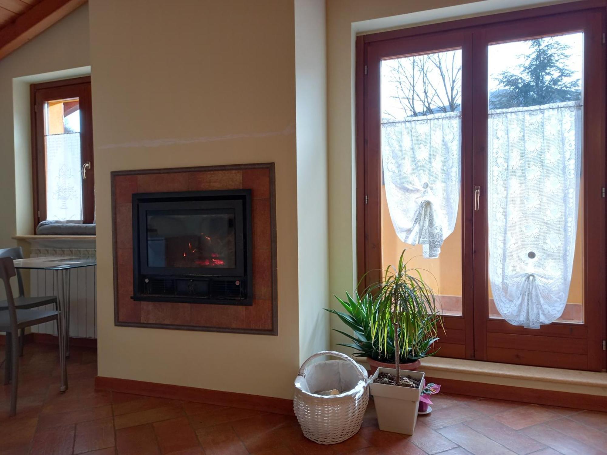 Casa Vacanze Tania Somendenna Exteriér fotografie